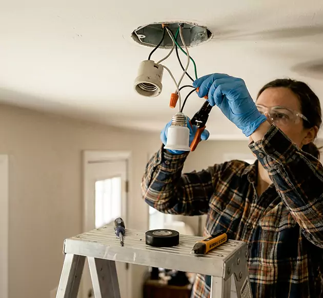 Professional Light Socket Replacement: Your Local Fixture Repair Team in Franklin, TN
